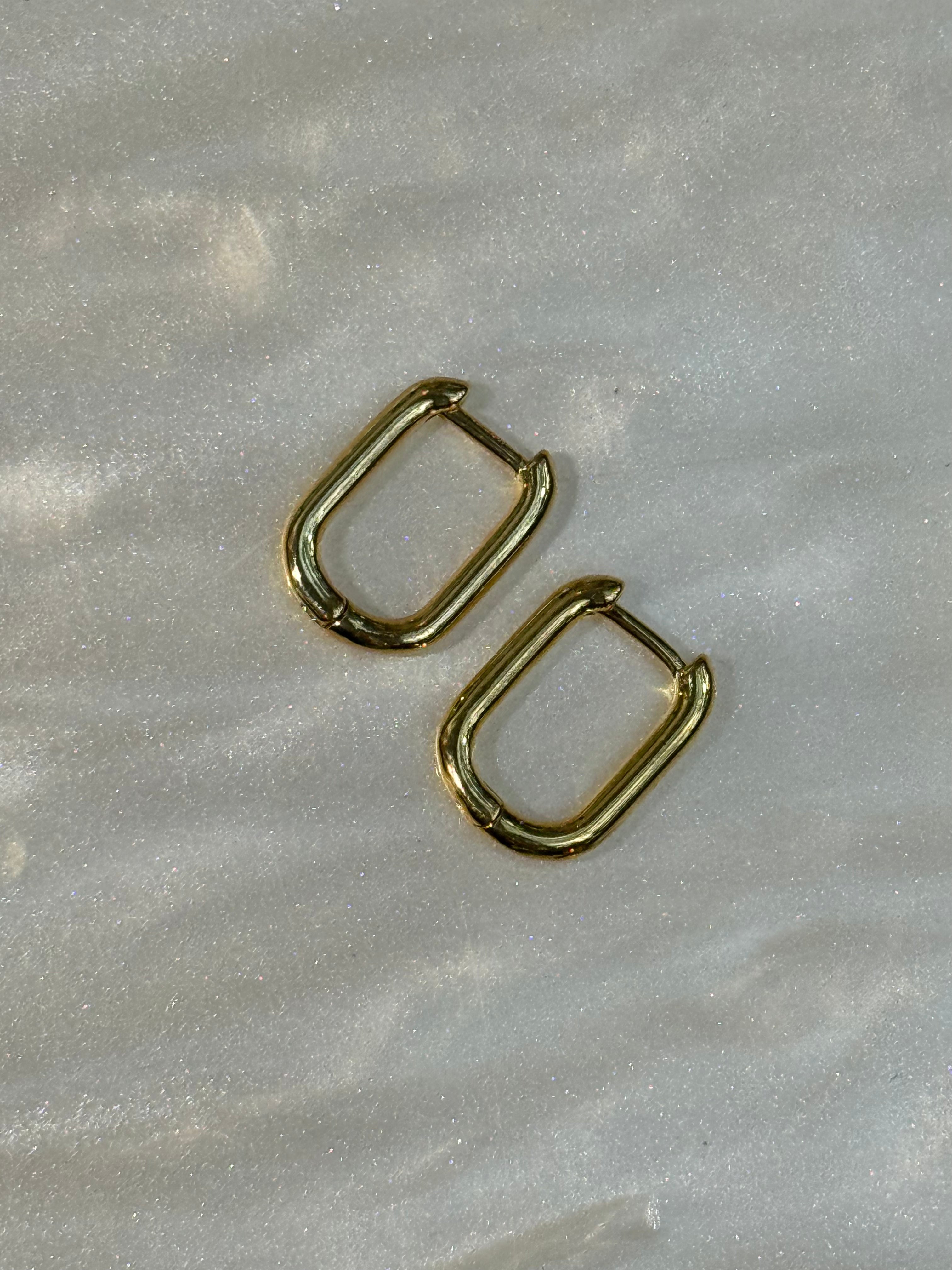 Mini oval hoops